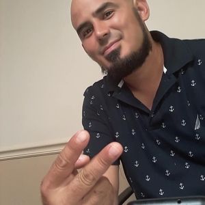 Meet your Posher, Armando
